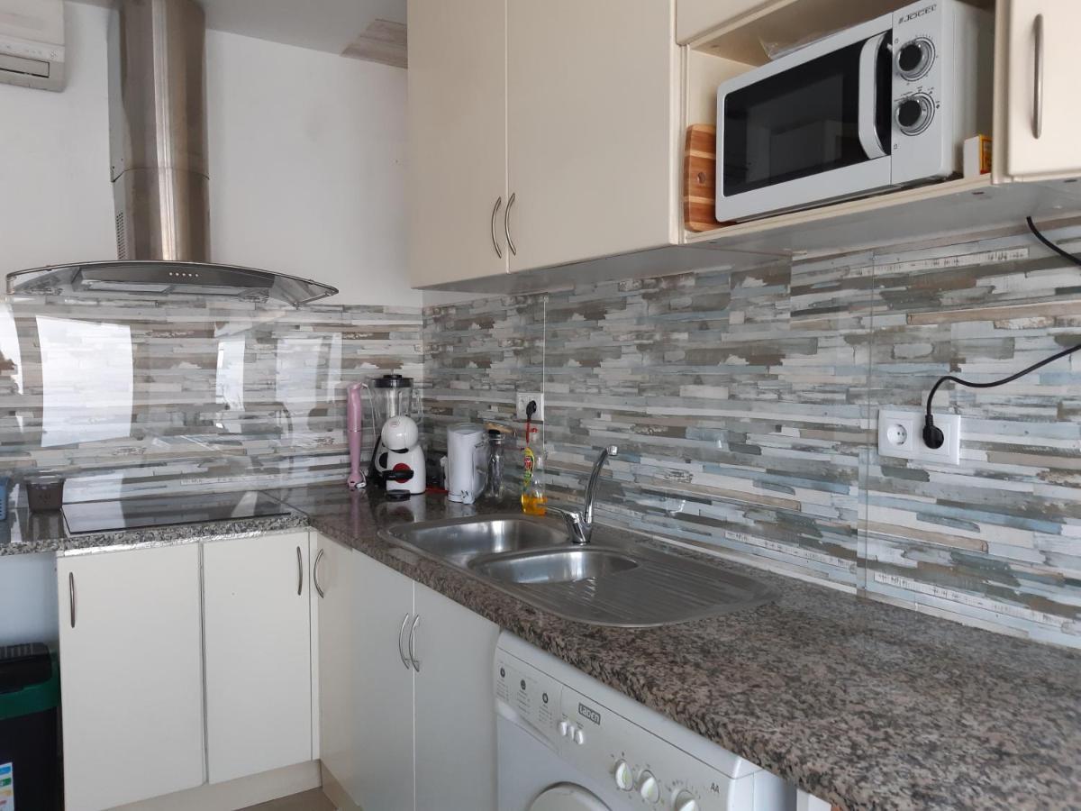 فيلا Impeccable 2-Bed House In فيانا دو كاستيلو المظهر الخارجي الصورة